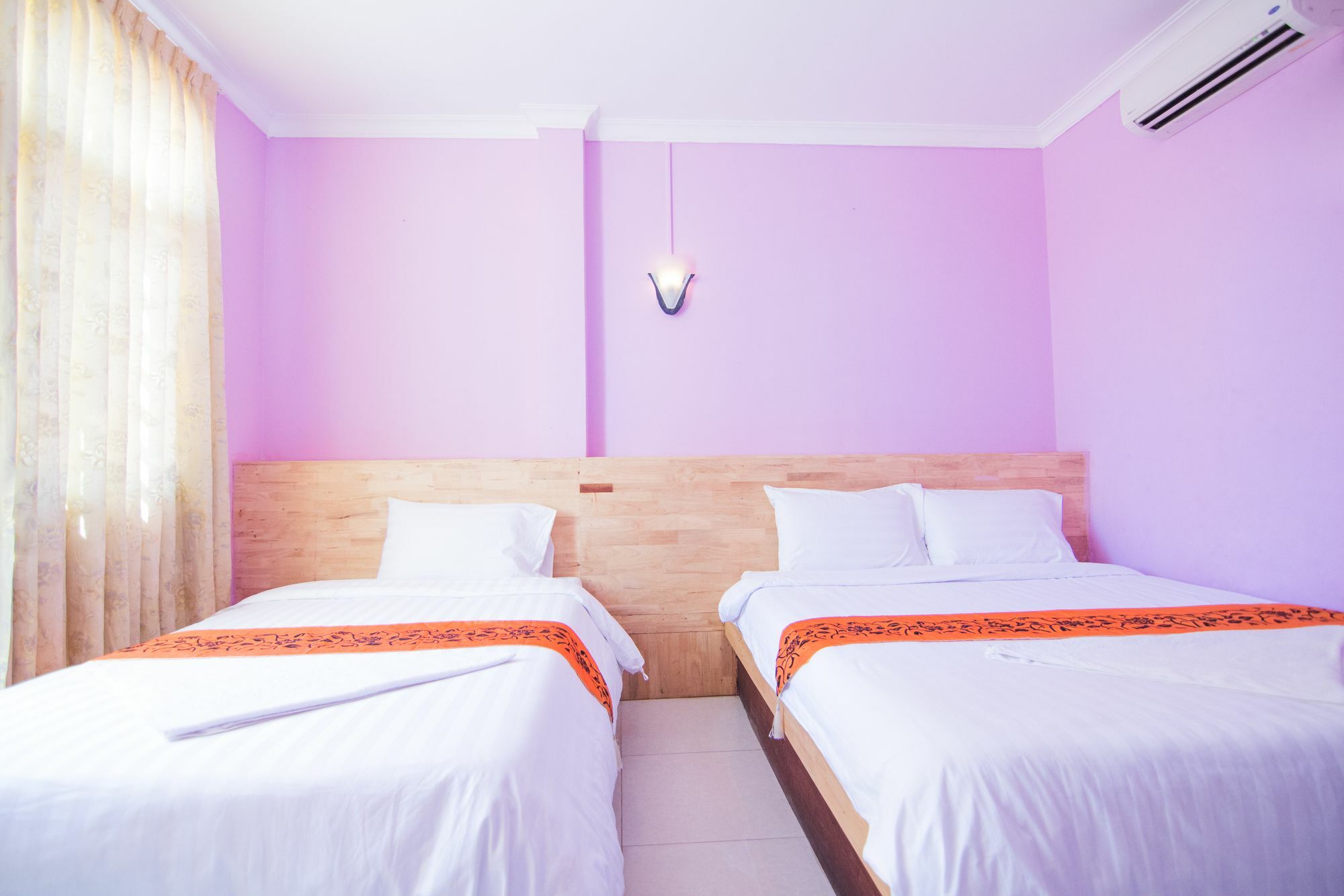 Kim Guesthouse Phnom Penh Exterior photo